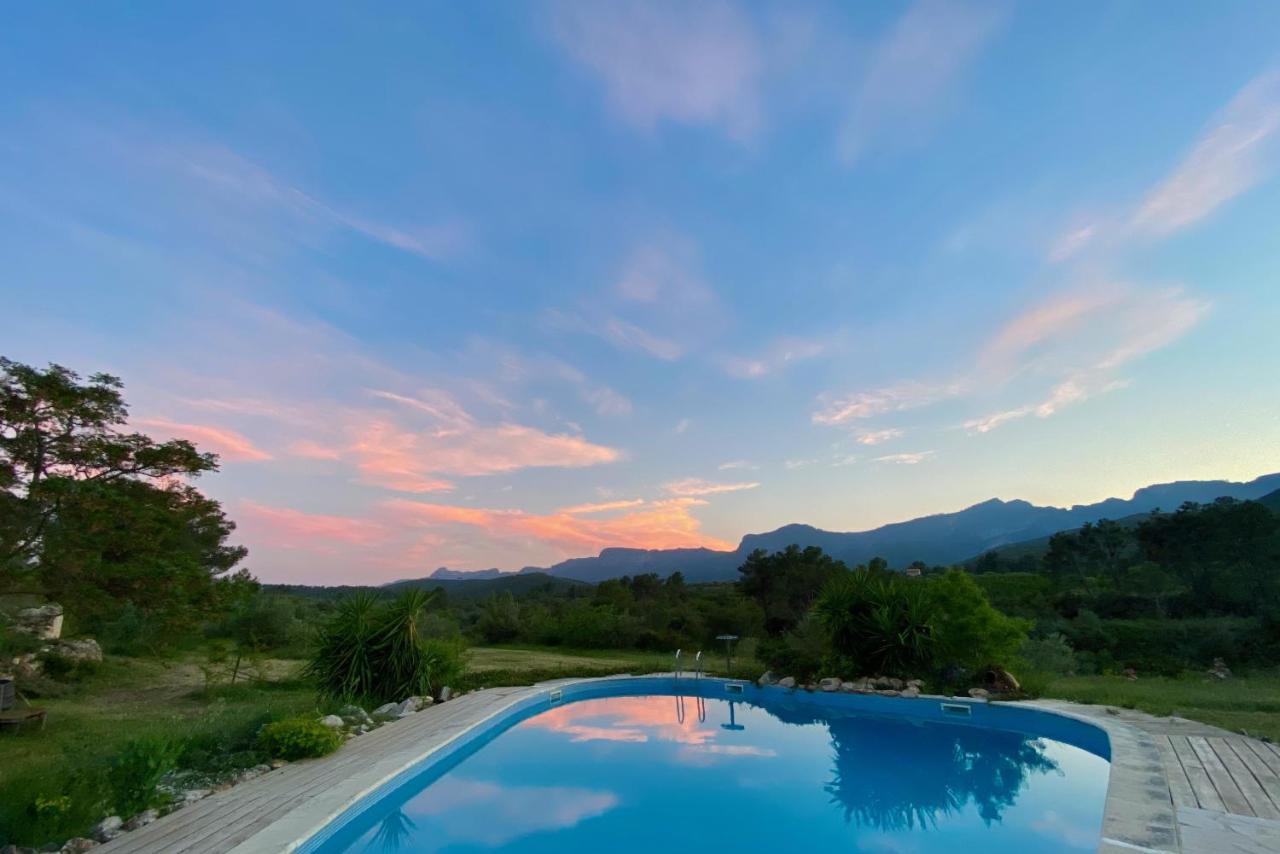 Wonderful Comfortable Finca In The Burga Valley Rasquera Exterior photo