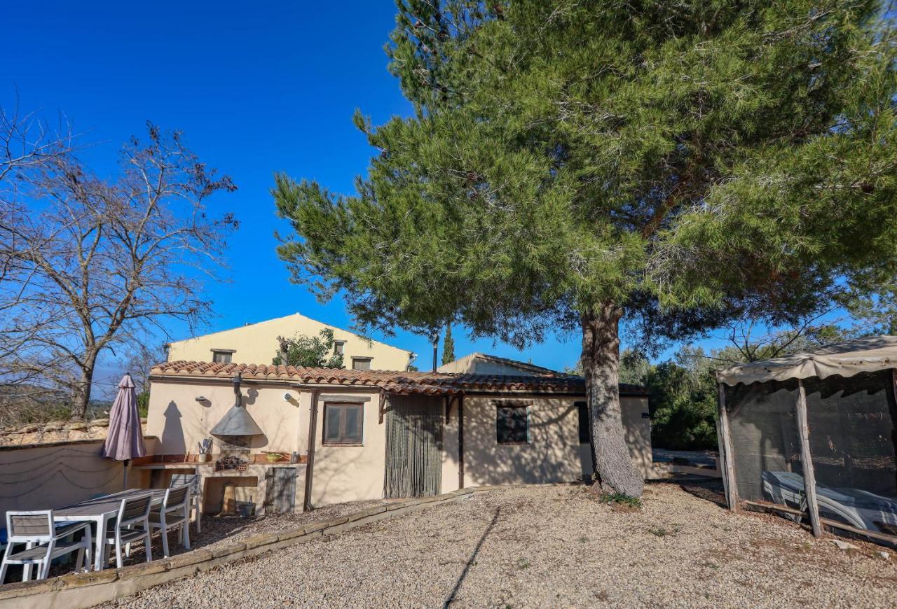 Wonderful Comfortable Finca In The Burga Valley Rasquera Exterior photo